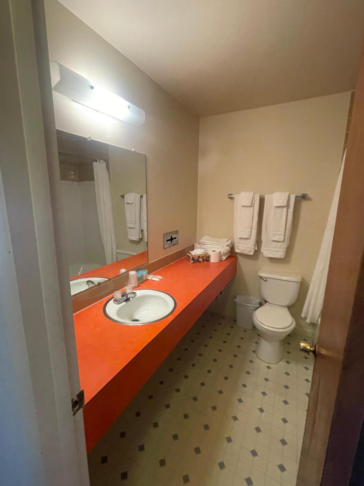 Rawlins Western Lodge Екстер'єр фото